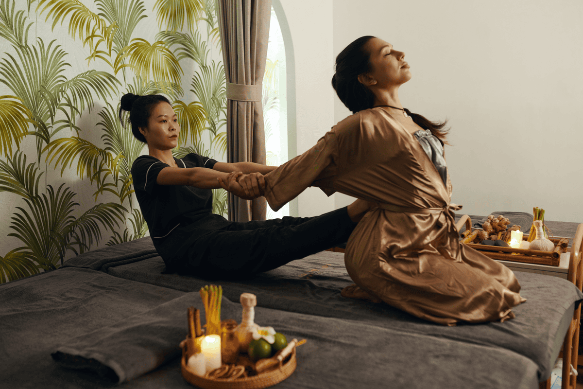 Professional outcall massage Singapore at home or hotel