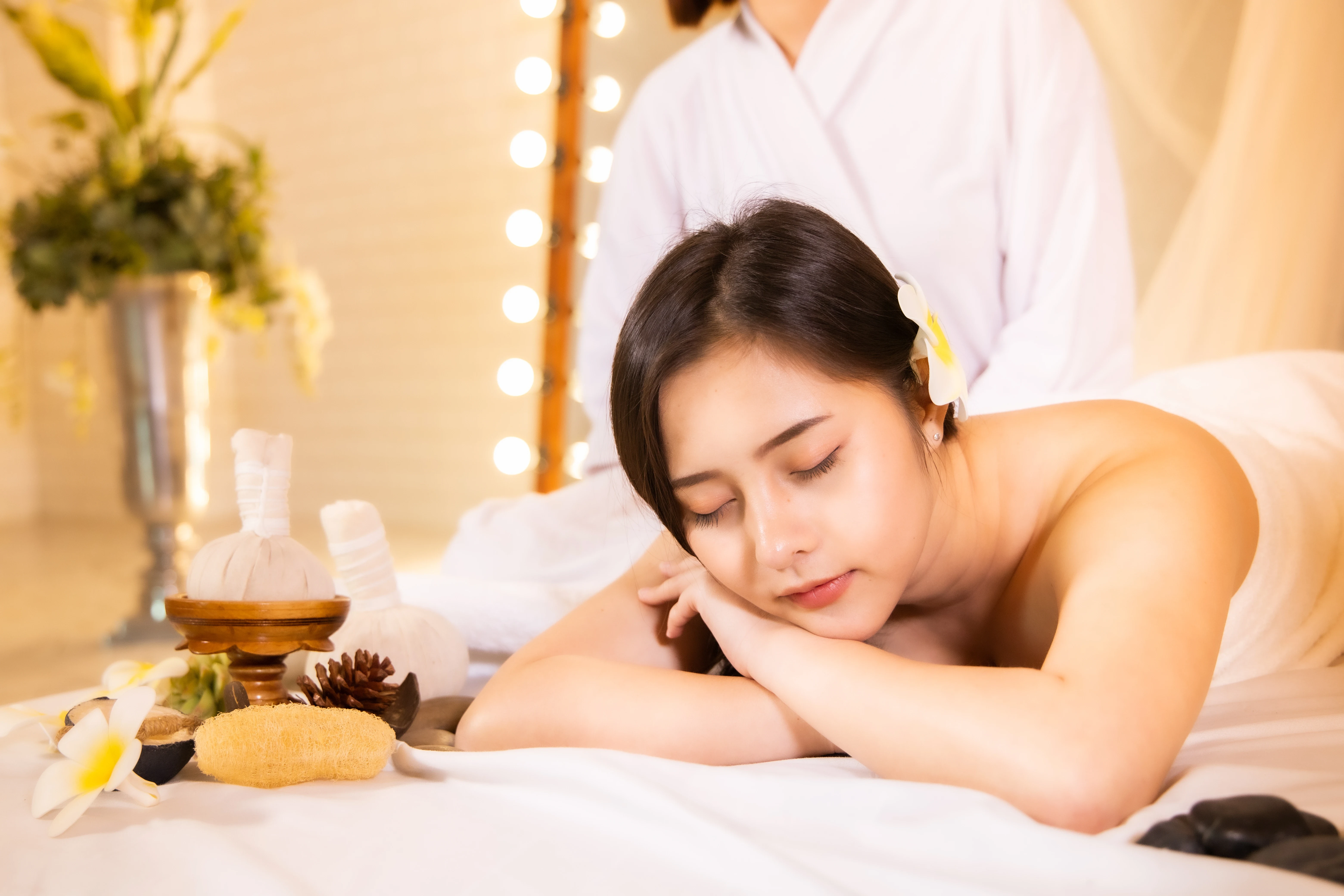 Sensual massage in Singapore supporting emotional connection and relaxation